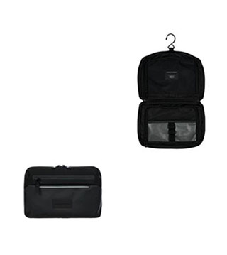 OCL01011-001 - Porsche Design Urban Eco Washbag L